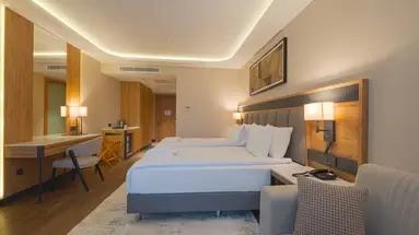 AZURA WORLD HOTEL