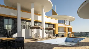 AZURA WORLD HOTEL