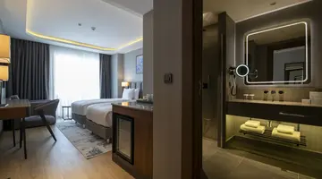 AZURA WORLD HOTEL