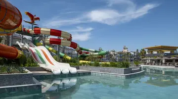 AZURA WORLD HOTEL