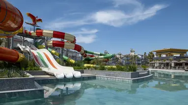 AZURA WORLD HOTEL