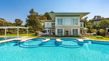 Azure Villas By Cornelia