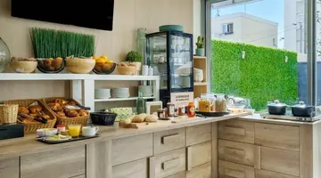 B&B HOTEL Antibes Juan-les-Pins