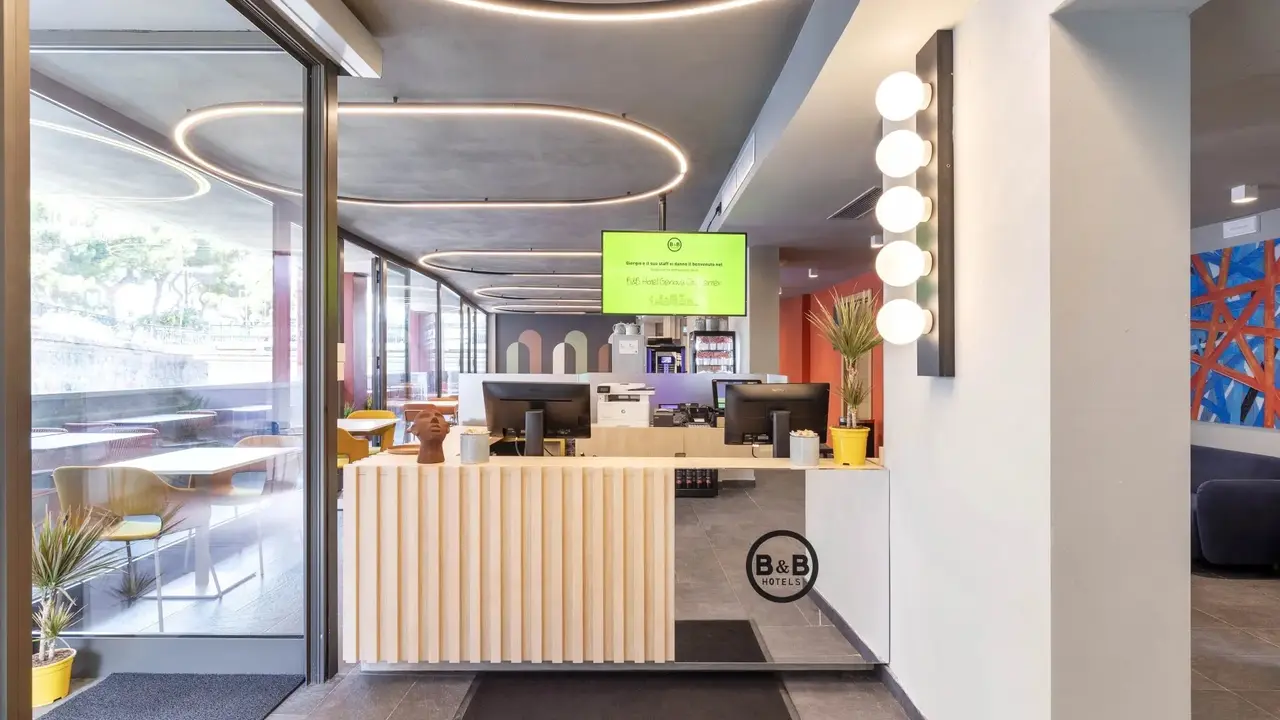 B&B Hotel Genova City Center