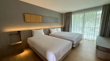 Baan Karon Resort