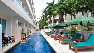 BAAN KARONBURI RESORT