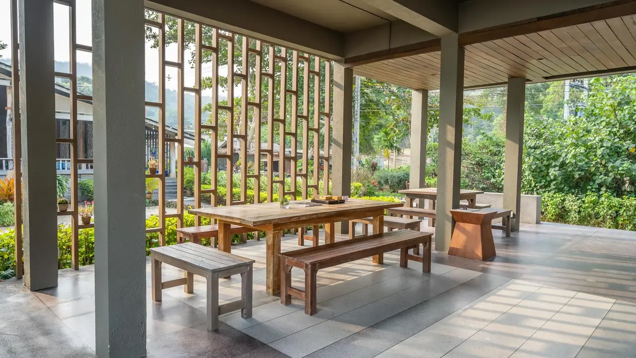 Baan Ploy Sea Ko Samet