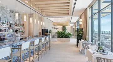 Bab Al Nojoum Hudayriyat Villas