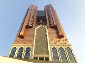 Bab Al Qasr Hotel & Residences
