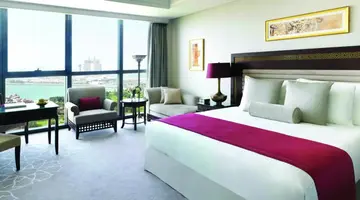 Bab Al Qasr Hotel & Residences