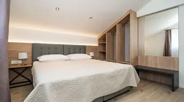 Bacan Serviced Apartments