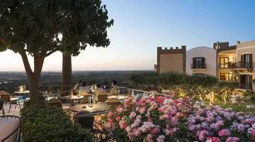 Baglio Oneto dei Principi di San Lorenzo - Luxury Wine Resort