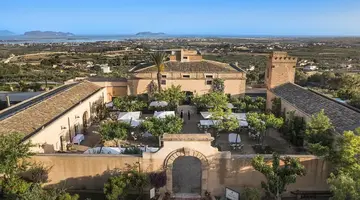 Baglio Oneto dei Principi di San Lorenzo - Luxury Wine Resort