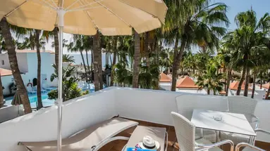 Bahia Calma Beach