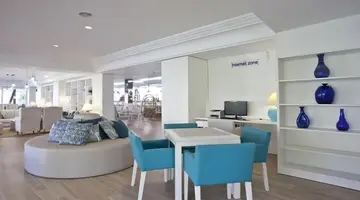 Bahia de Alcudia Hotel & Spa
