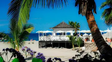Bahia Del Duque Resort
