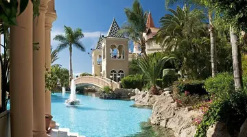 Bahia Del Duque Resort