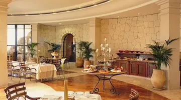 Bahia Del Duque Resort