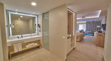 BAHIA PRINCIPE ESCAPE AMBAR, ADULTS ONLY PUNTA CANA DOMINICAN REPUBLIC