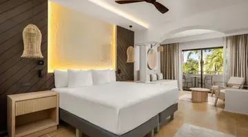 Bahia Principe Escape Tequila