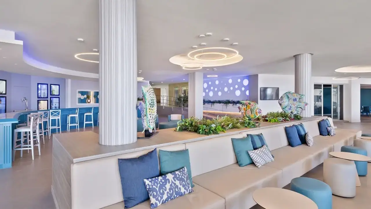 BAHIA PRINCIPE SUNLIGHT CORAL PLAYA (ADULTS ONLY 16+)