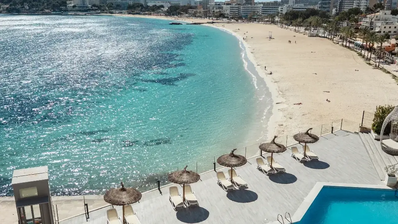 BAHIA PRINCIPE SUNLIGHT CORAL PLAYA (ADULTS ONLY 16+)