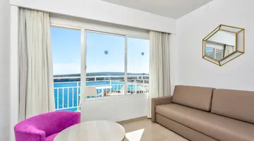 Bahia Principe Sunlight Coral Playa