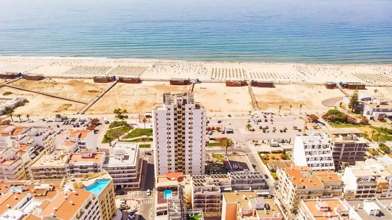 Baia Beach Hotel