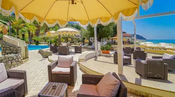 BAIA DEL GODANO RESORT