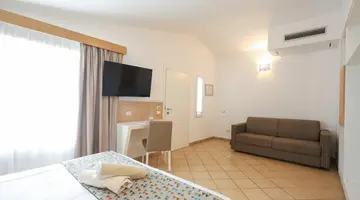 BAIA DEL GODANO RESORT