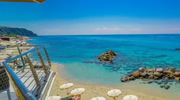 BAIA DEL GODANO RESORT