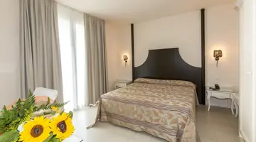 Baia del Mar Beach Boutique Hotel