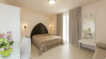 Baia del Mar Beach Boutique Hotel