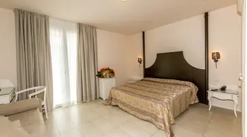 Baia del Mar Beach Boutique Hotel