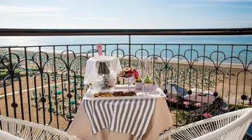 Baia del Mar Beach Boutique Hotel