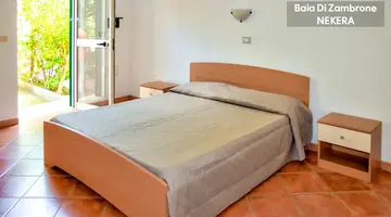 BAIA DI ZAMBRONE