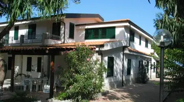 BAIA DI ZAMBRONE