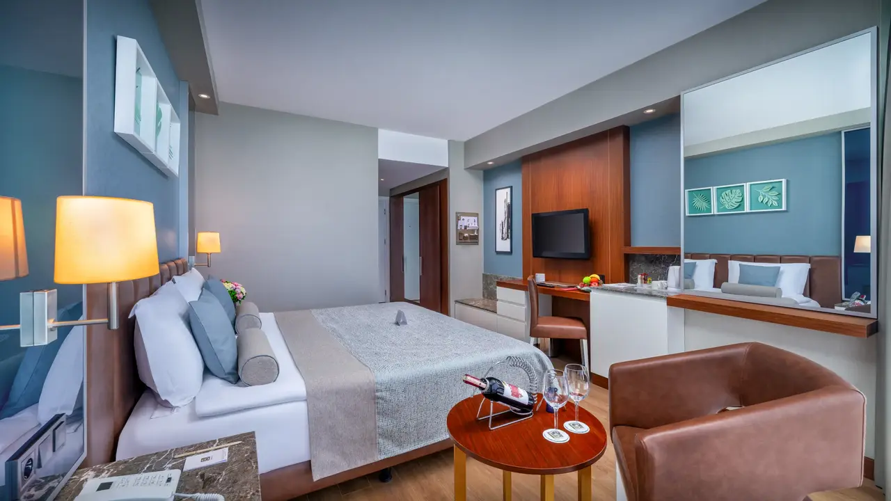 BAIA LARA HOTEL