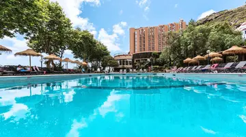 Baia Madeira Hotel