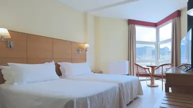 Baia Madeira Hotel