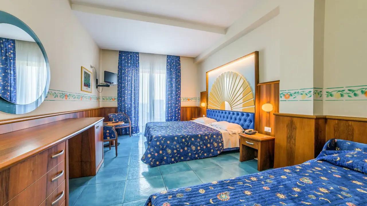 Baia Sporting & Villa Athena