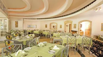 Balaia Golf Village - ...