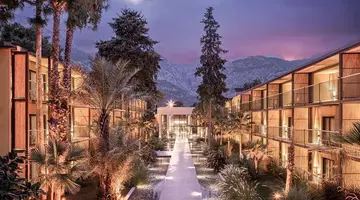 BALMY BEACH RESORT