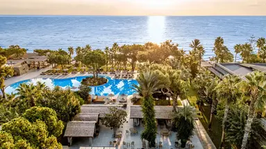 Balmy Beach Resort