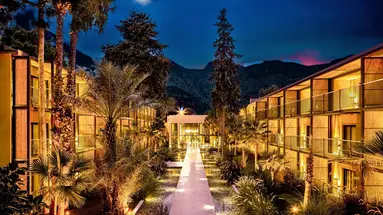Balmy Beach Resort