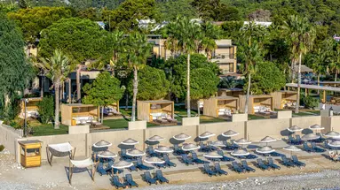 Balmy Beach Resort