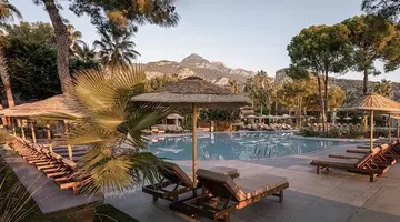 BALMY BEACH RESORT