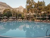 BALMY BEACH RESORT