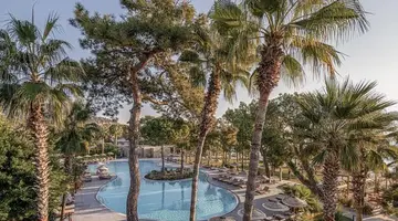 BALMY BEACH RESORT