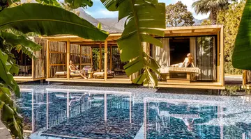 Balmy Beach Resort